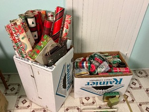 lot 193 image: Christmas Wrapping Paper Ribbon Lot
