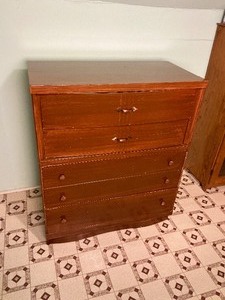 lot 206 image: Vintage Wood Dresser
