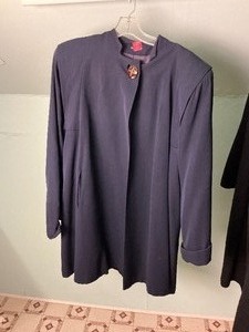 lot 245 image: Vintage Clothing Charlein Shawl
