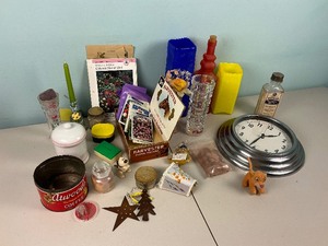 lot 289 image: Misc. Items Lot