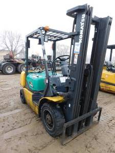 lot 5 image: 2005 Komatsu FG20T-14 LP Forklift - For Repair