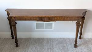 lot 7 image: Vintage Drexel Heritage Wood Console Table