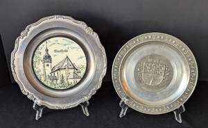 lot 119 image: Pair of Vintage German Pewter Plates