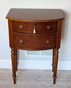 lot 8 image: Bombay Two Drawer Side Table