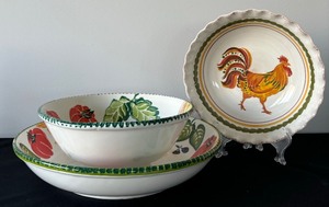 lot 63 image: Fun Holiday William Sonoma Rooster Bowl and Bowls by Ceramica Italy