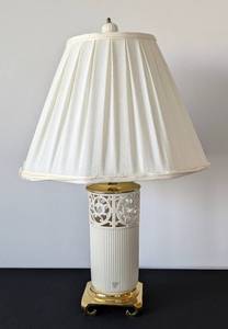 lot 96 image: Lenox Porcelain Table Lamp