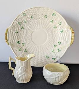 lot 93 image: Belleek Platter and Sugar Creamer Set
