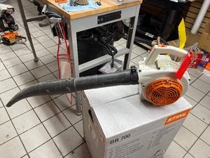 lot 29 image: Stihl Model BG 75 Gas Powered Leaf Blower