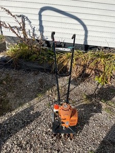 lot 25 image: Echo Model TC-210 Garden Tiller
