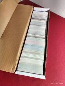 lot 36 image: Box of Football Cards - Nice Variety