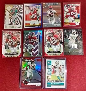 lot 121 image: (10) Jaylen Waddle Rookie Cards
