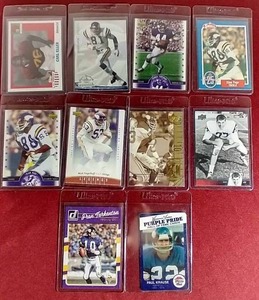 lot 148 image: (10) Vikings Legends Insert Cards