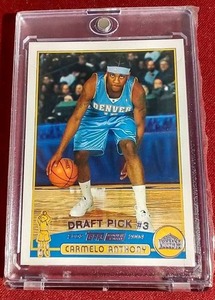 lot 175 image: 2003-04 Topps Carmelo Anthony Rookie Card