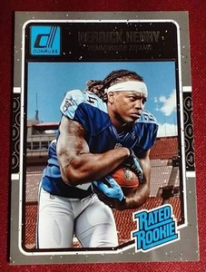 lot 199 image: 2016 Donruss Derrick Henry Rated Rookie Card