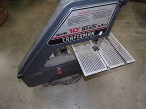 lot 43 image: Craftsman 10 Band Saw