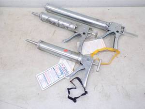 lot 44 image: 3 Sausage Guns