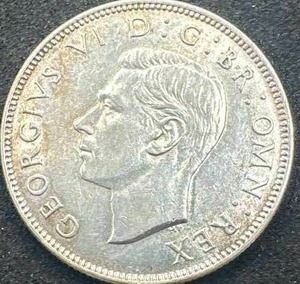 lot 24 image: 1945 BU Great Britain Silver 2 Shillings