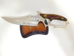 lot 31 image: Frost Cutlery Road Warrior Fixed Bowie Knife