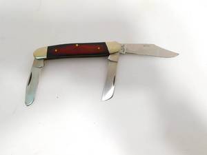 lot 44 image: Bertram Cutlery Stainless Pocket Folding Knife