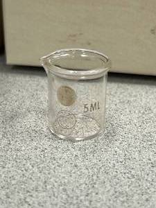 4 Boxes of 12 - 5ml Beakers Glass