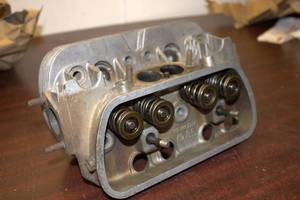 Used Volkswagen Cylinder Head 113.101.375A with Rocker Arms