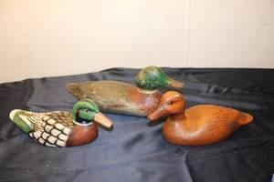 lot A-61 image: Collection of 3 Handcrafted Wooden Duck Decoys - Mallard & Hen Styles