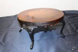 lot 63 image: Vintage Round Wood and Cast Iron Footed Stand