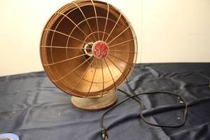 lot 77 image: Vintage General Electric Desk Heater with Copper and Metal Finish