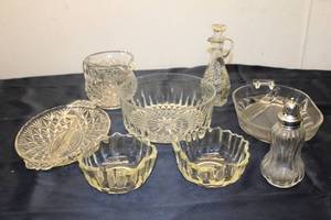lot 91 image: Collection of 8 Vintage Crystal Serving Dishes and Accessories