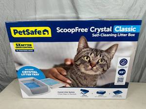 lot 6 image: Brand New Petsafe Scoopfree Self-Cleaning Litter Box