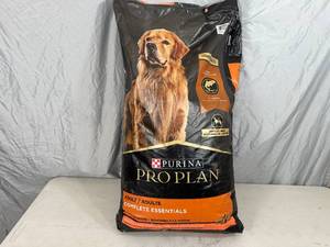 lot 21 image: New 33 lb Bag of Purina Pro Plan Complete Essentials Dog Food