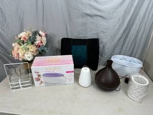 lot 90 image: Decor, Diffusers, Paraffin Spa, and More