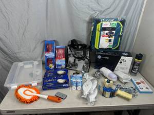 lot 118 image: New HP Toner Cartridge, Electronics, Five Star Binder, and More