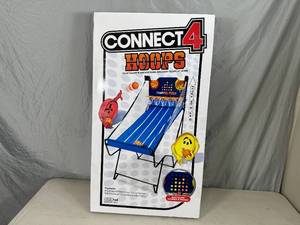 lot 3 image: New Connect 4 Hoops Basket Ball Game