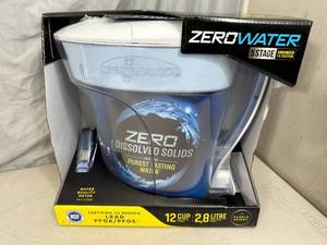 lot 153 image: New Zerowater 5 Stage Filtration Pitcher with Meter - 12 Cup