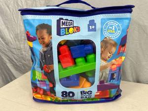 lot 166 image: New 80 pc Mega Bloks Big Building Bag
