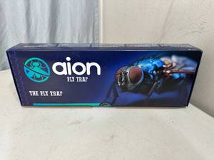 lot 238 image: New Aion Fly Trap Kit