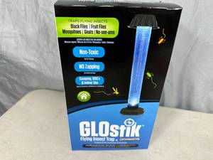 lot 246 image: New GloStik Flying Insect Trap