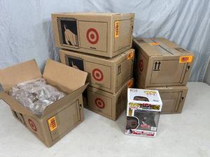 lot 266 image: 6 New Funko Pop Magic Johnson Collector Figurines