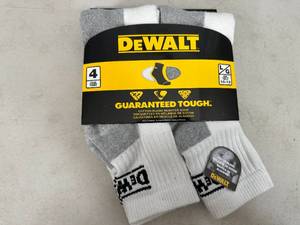 lot 336 image: 4 New Pairs Dewalt Work Socks