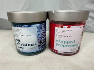 lot 347 image: 2 New Signature Soy Holiday Candles - Dual Wick