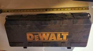 lot 7 image: DeWalt Reciprocating Saw