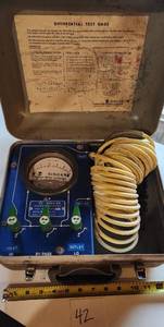 lot 42 image: SINGER American Meter Division Differential Test Gauge