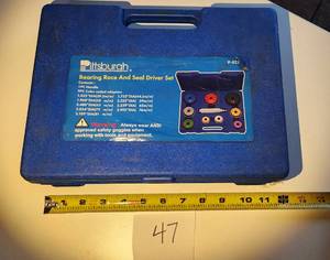 lot 47 image: Pittsburgh Bearing Race & Seal Driver Set