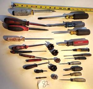 lot 82 image: Screwdriver Lot Some Specialty