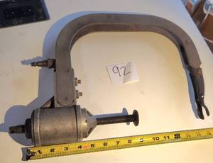 lot 92 image: Pnuematic Spring Compressor