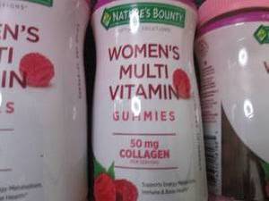 4- 80 ct Womens MultiVitamin Gummi...
