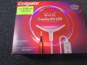 Colgate Optic White ...