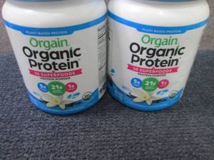 2- 16 oz Orgain Organic Protein Pow...