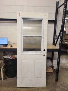 1 Exterior door with opening window 32 x 79